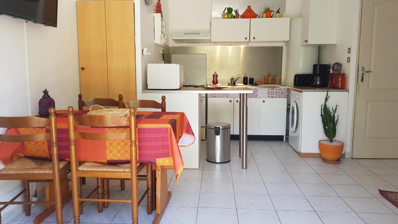 Petite Maison Au Calme Garrigue Et Mer Montpellier Teyran Esterno foto